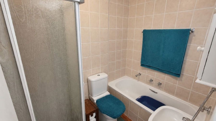 2 Bedroom Property for Sale in Sonstraal Heights Western Cape